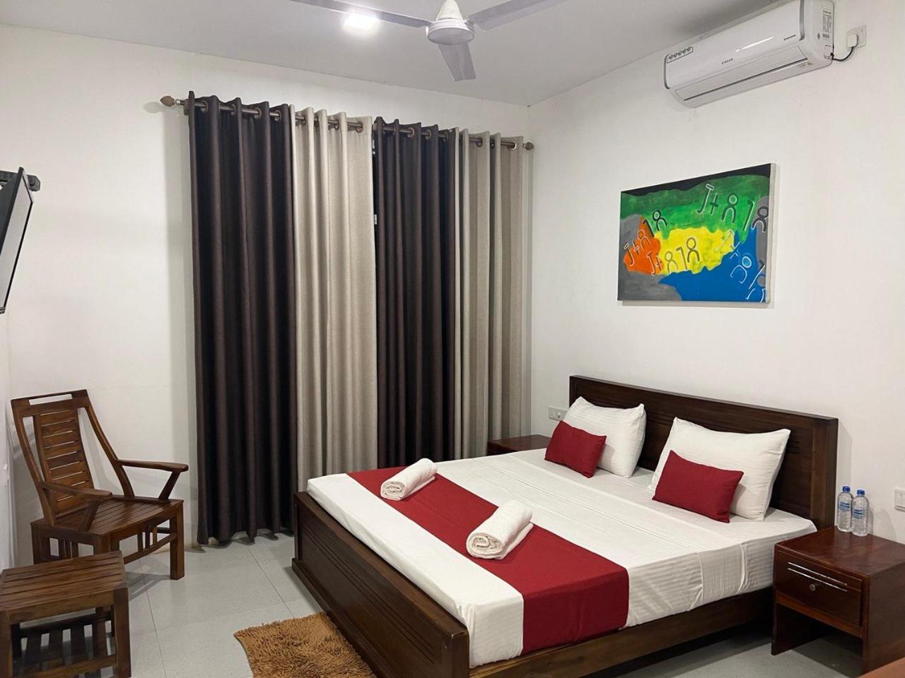 Saffron Lake Yala Tissamaharama Exterior photo